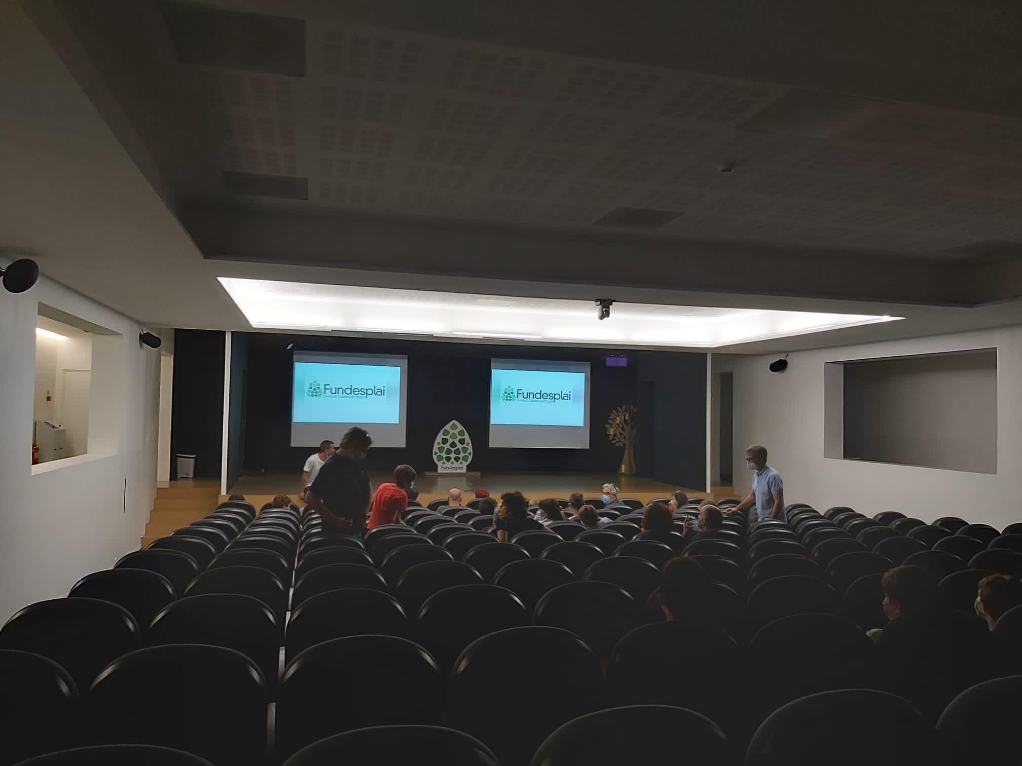 Centre Esplai Albergue Ελ Πρατ ντε Λομπρεγκάτ Εξωτερικό φωτογραφία